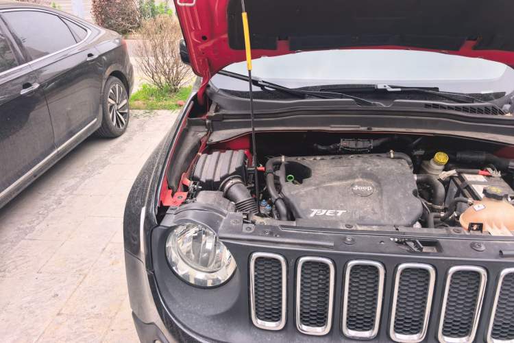Used Jeep Renegade 2016 1.4T Manual Kinetic Edition Engine Bay Right