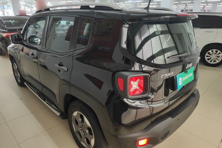 Used Jeep Renegade 2016 1.4T Automatic Kinetic Edition Exterior 2