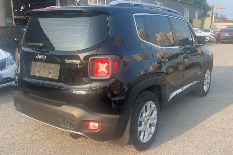 Used Jeep Renegade 2016 1.4T Automatic Jingneng Version+ Exterior 3