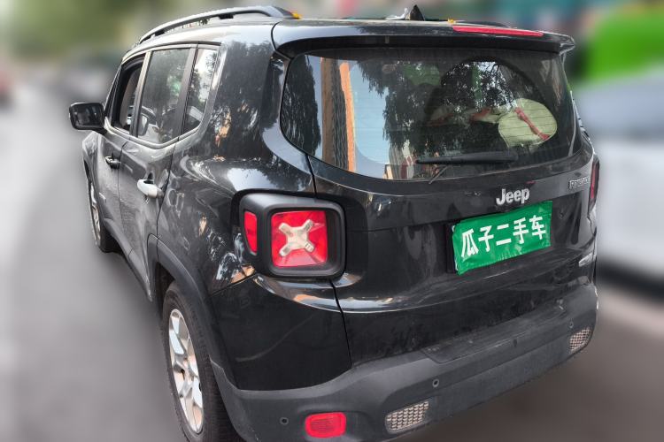 Used Jeep Renegade 2016 1.4T Automatic Jingneng Edition Exterior 3