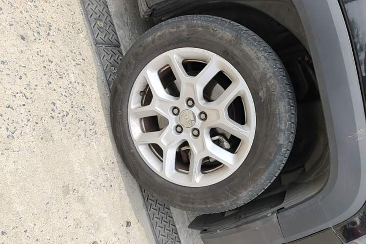 Used Jeep Renegade 2016 1.4T Automatic Jingneng Version+ Exterior 7