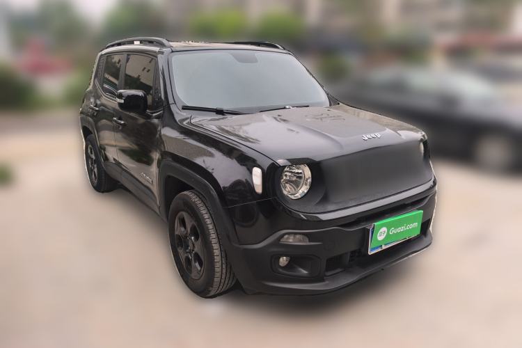 Used Jeep Renegade 2016 1.4T Manual Kinetic Edition Front Right 45 Deg