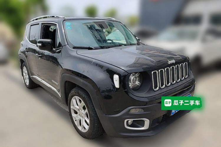 Used Jeep Renegade 2016 1.4T Automatic Jingneng Version+ Front Right 45 Deg