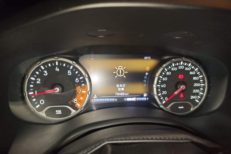 Used Jeep Renegade 2016 1.4T Automatic Jingneng Version+ Instrument Cluster