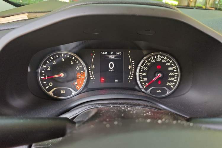 Used Jeep Renegade 2016 1.4T Automatic Jingneng Edition Instrument Cluster