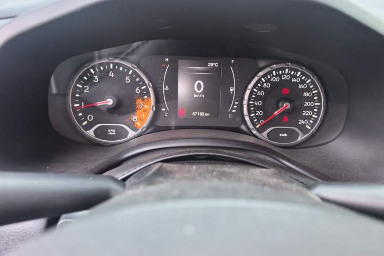 Used Jeep Renegade 2016 1.4T Manual Kinetic Edition Instrument Cluster