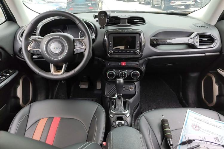 Used Jeep Renegade 2016 1.4T Automatic Jingneng Version+ Interior 2