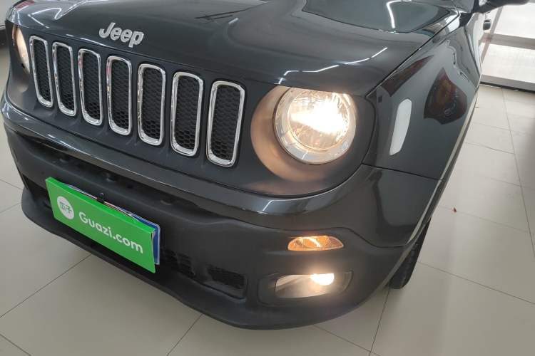 Used Jeep Renegade 2016 1.4T Automatic Kinetic Edition Left Front Headlight