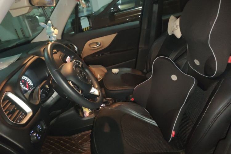 Used Jeep Renegade 2016 1.4T Automatic Jingneng Version+ Left Front Seat