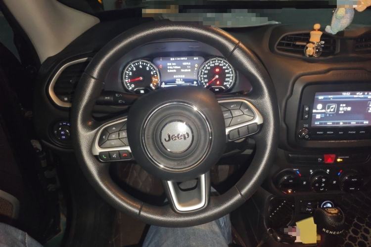 Used Jeep Renegade 2016 1.4T Automatic Jingneng Version+ Steering Wheel