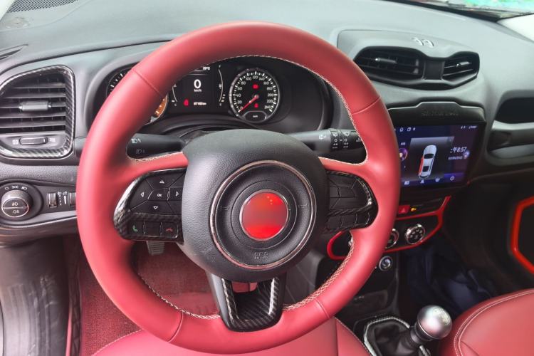 Used Jeep Renegade 2016 1.4T Manual Kinetic Edition Steering Wheel