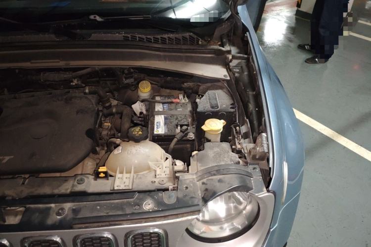Used Jeep Renegade 2016 1.4T Automatic Jingneng Edition Engine Bay Left