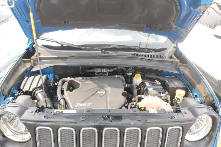 Used Jeep Renegade 2016 1.4T Automatic Jingneng Edition Engine Bay