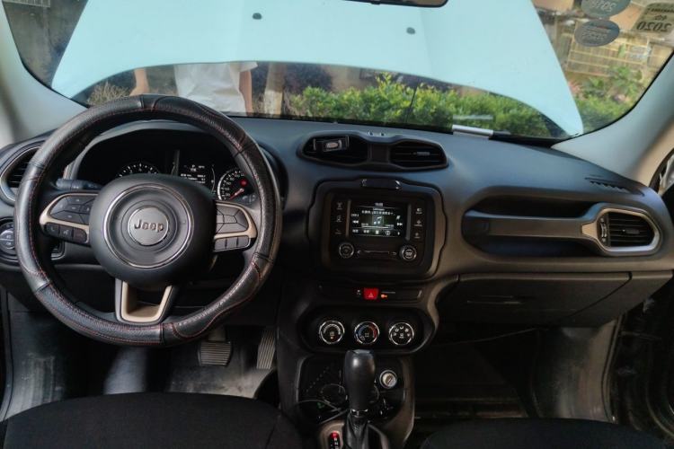 Used Jeep Renegade 2016 1.4T Automatic Jingneng Edition Headliner
