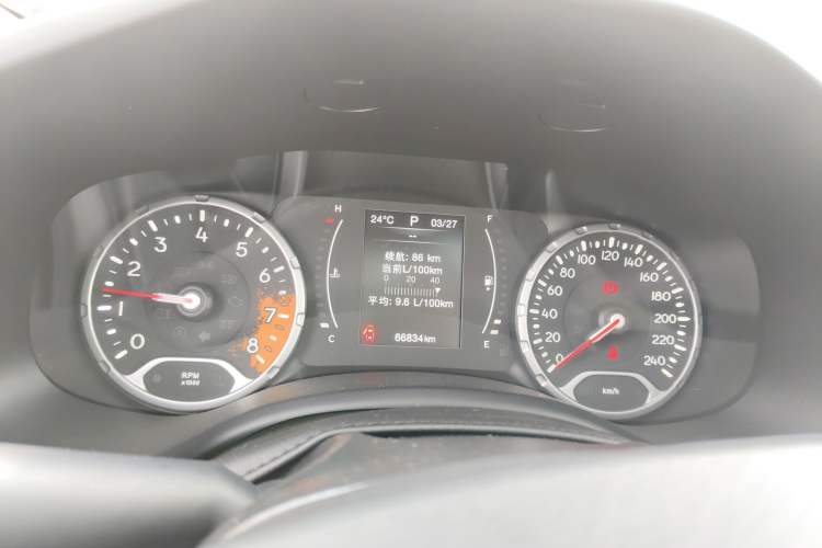 Used Jeep Renegade 2016 1.4T Automatic Jingneng Edition Instrument Cluster