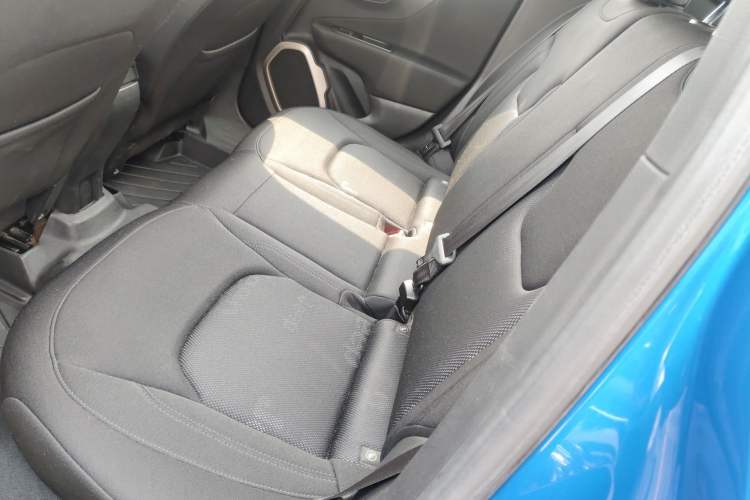 Used Jeep Renegade 2016 1.4T Automatic Jingneng Edition Left Rear Seat