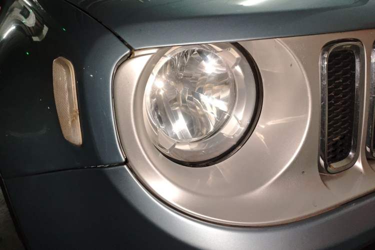 Used Jeep Renegade 2016 1.4T Automatic Jingneng Edition Right Front Headlight