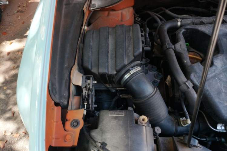 Used Jeep Renegade 2016 1.4T Automatic High-Energy Version Engine Bay Right