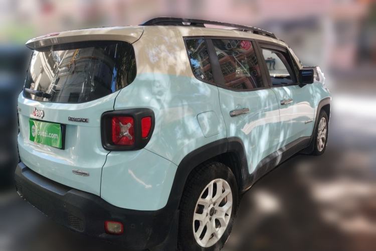 Used Jeep Renegade 2016 1.4T Automatic High-Energy Version Rear Right 45 Deg