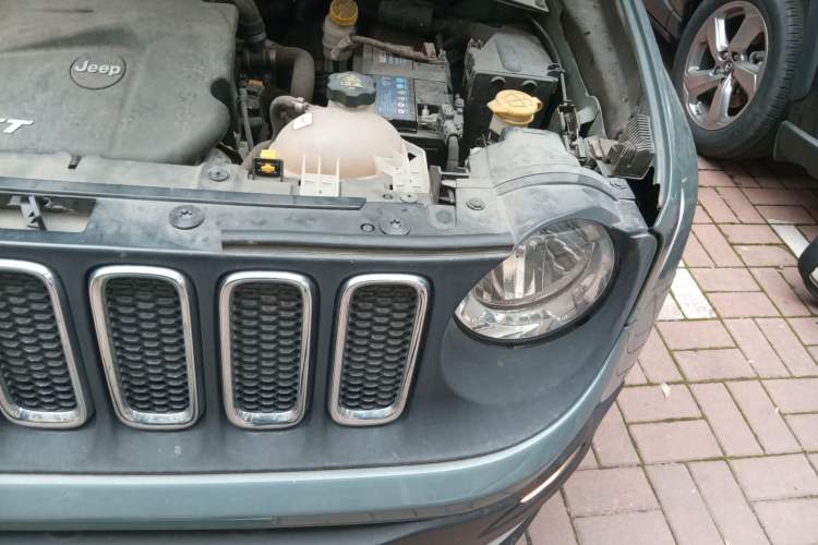 Used Jeep Renegade 2016 1.4T Automatic Jingneng Version+ Engine Bay Left