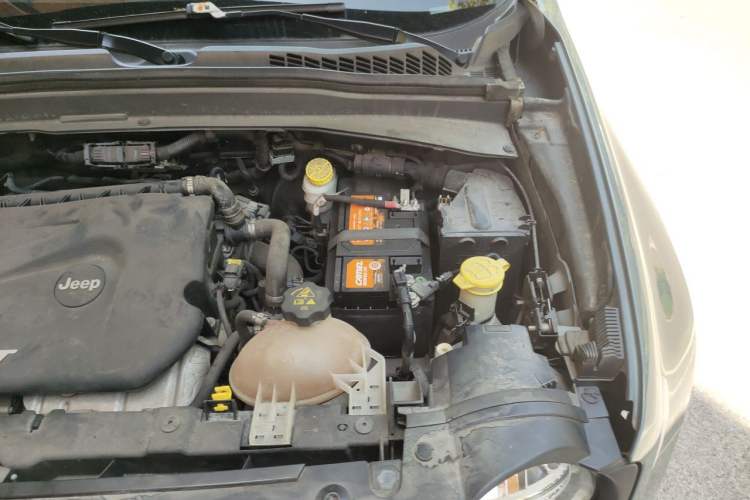 Used Jeep Renegade 2016 1.4T Automatic Jingneng Version+ Engine Bay Left
