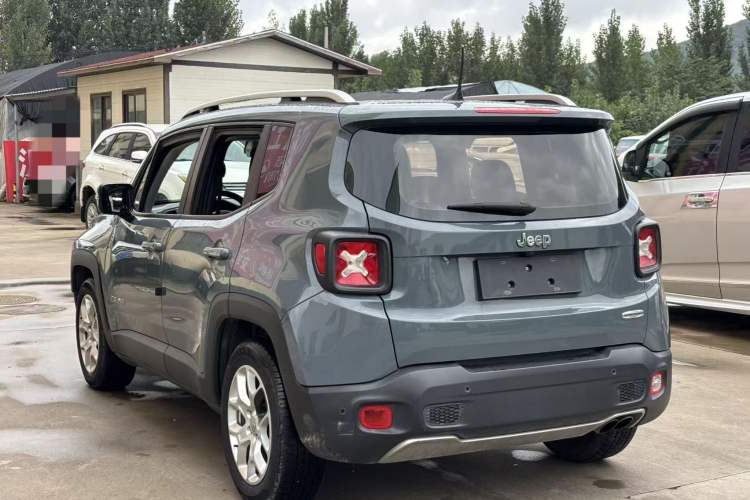 Used Jeep Renegade 2016 1.4T Automatic Jingneng Version+ Exterior 3
