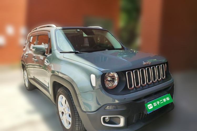 Used Jeep Renegade 2016 1.4T Automatic Jingneng Version+ Front Right 45 Deg
