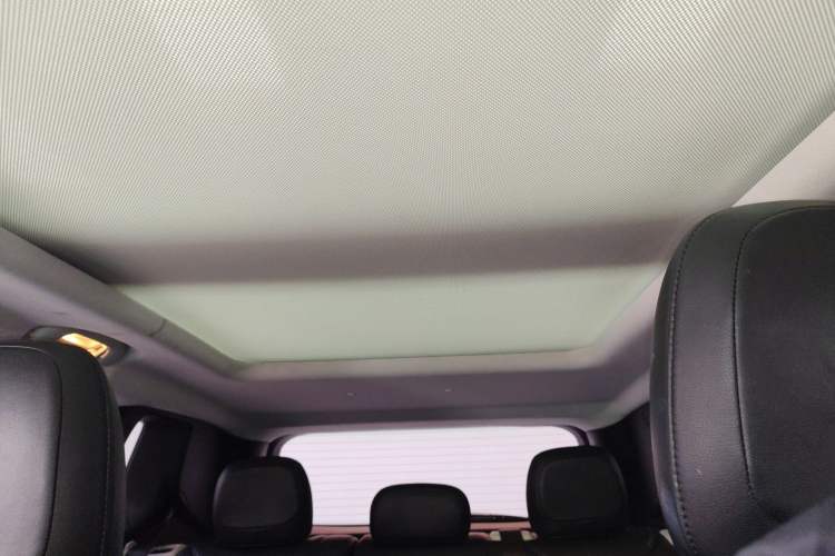 Used Jeep Renegade 2016 1.4T Automatic Jingneng Version+ Headliner