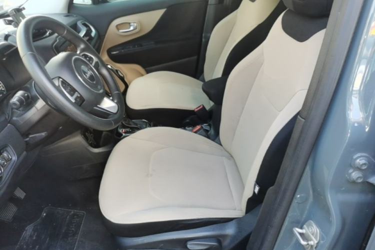 Used Jeep Renegade 2016 1.4T Automatic Jingneng Version+ Left Front Seat