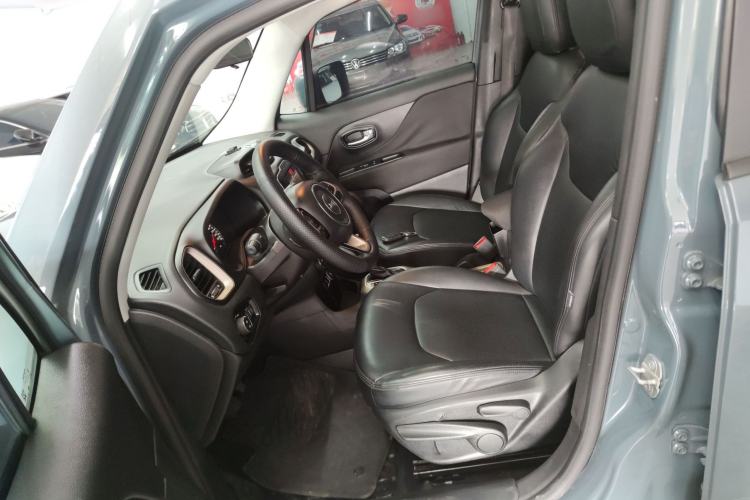 Used Jeep Renegade 2016 1.4T Automatic Jingneng Version+ Left Front Seat