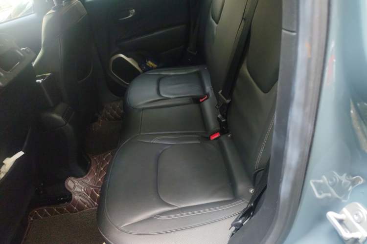 Used Jeep Renegade 2016 1.4T Automatic Smart Edition Left Rear Seat