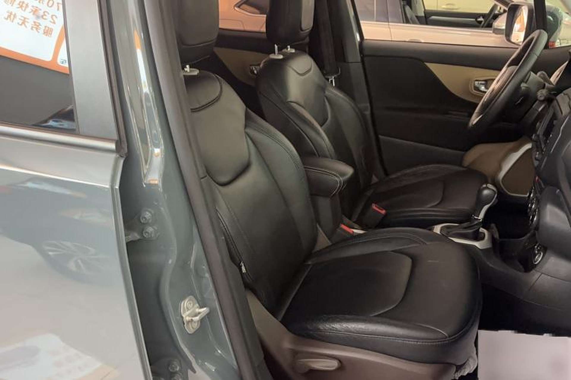 Used Jeep Renegade 2016 1.4T Automatic Jingneng Version+ Right Front Seat
