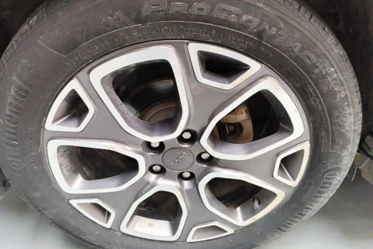 Used Jeep Renegade 2016 1.4T Automatic Smart Edition Right Rear Wheel Hub