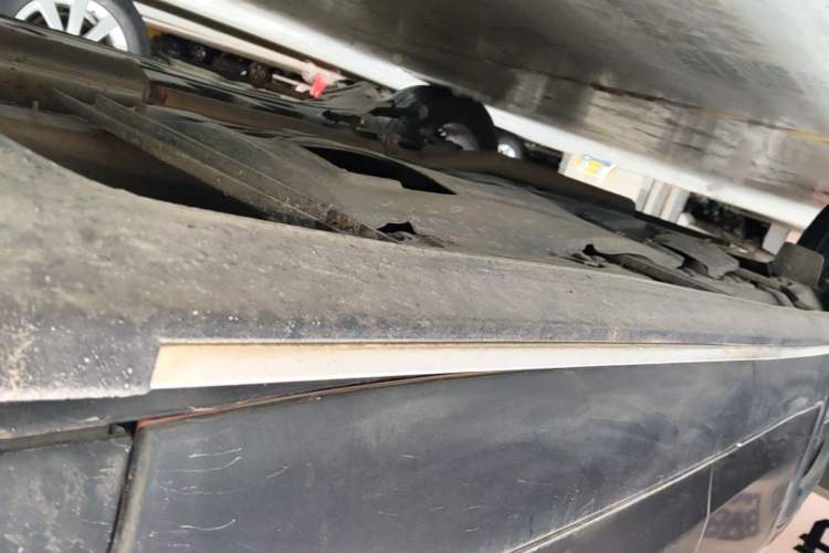 Used Jeep Renegade 2016 1.4T Automatic Smart Edition Right Side Sill