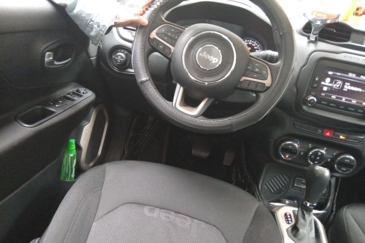 Used Jeep Renegade 2016 1.4T Automatic Jingneng Version+ Steering Wheel