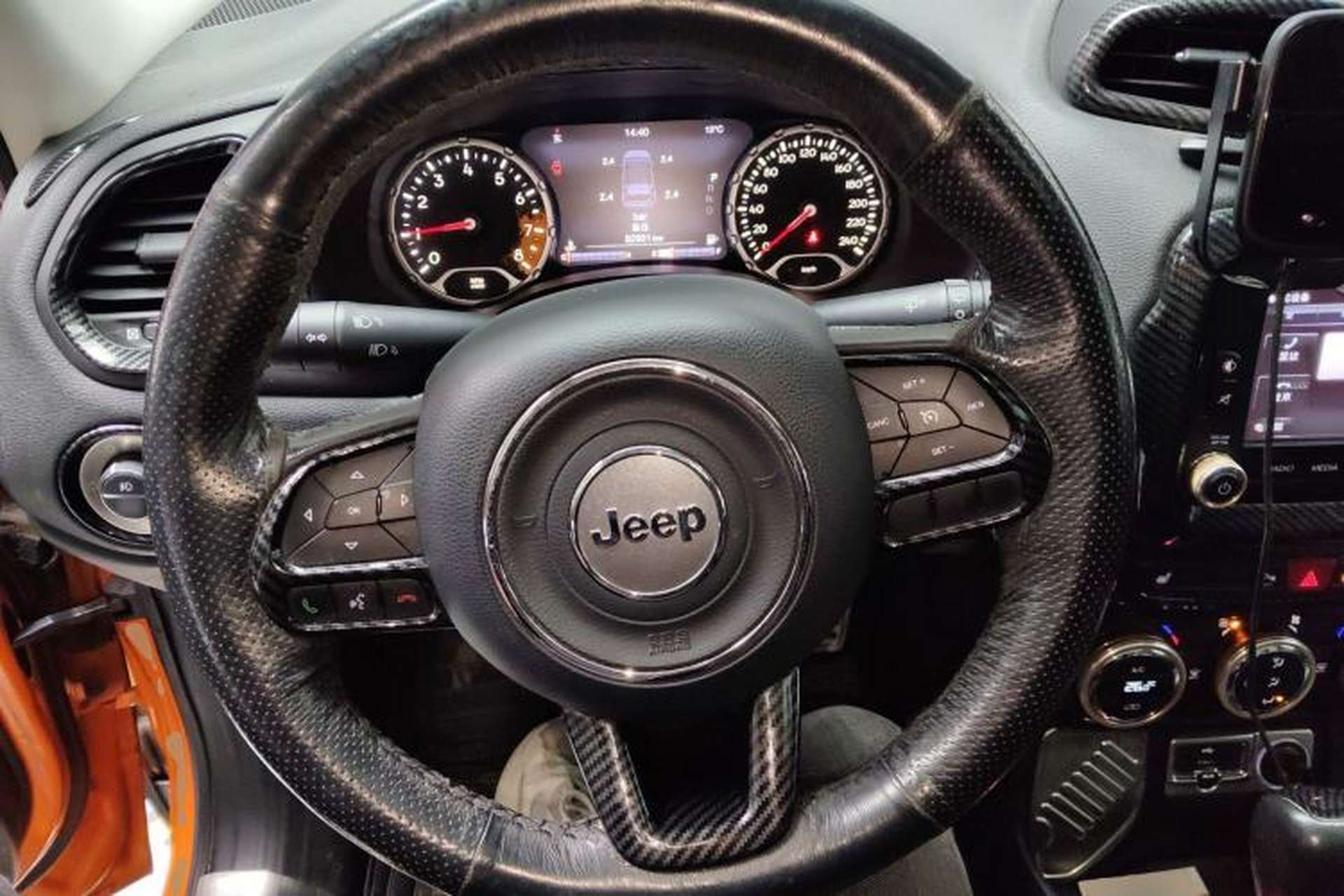 Used Jeep Renegade 2016 1.4T Automatic Smart Edition Steering Wheel