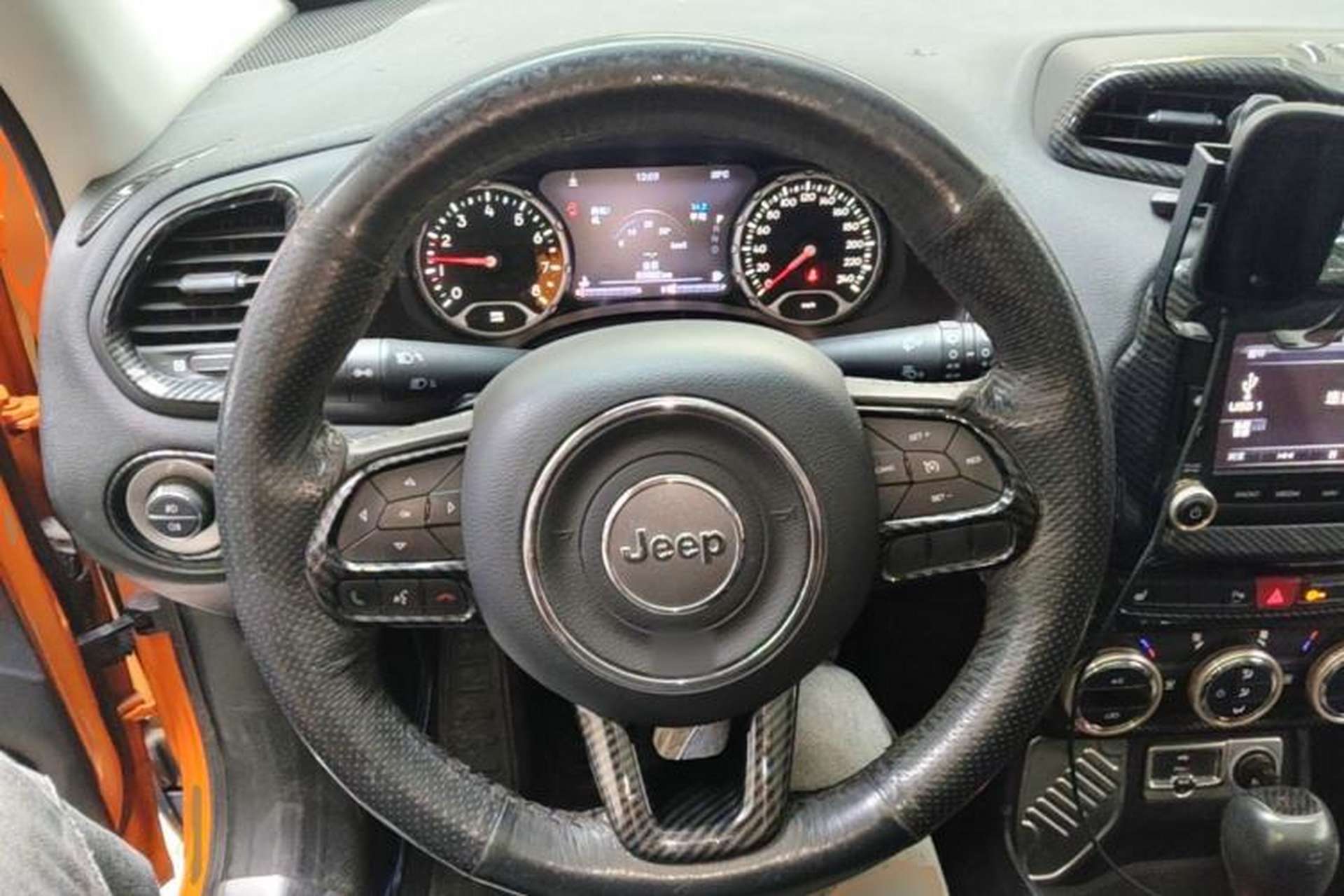Used Jeep Renegade 2016 1.4T Automatic Smart Edition Steering Wheel