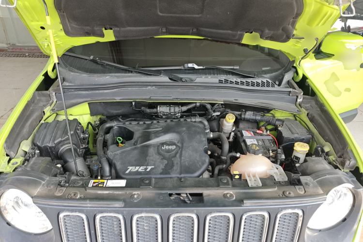 Used Jeep Renegade 2016 1.4T Automatic Kinetic Edition Engine Bay