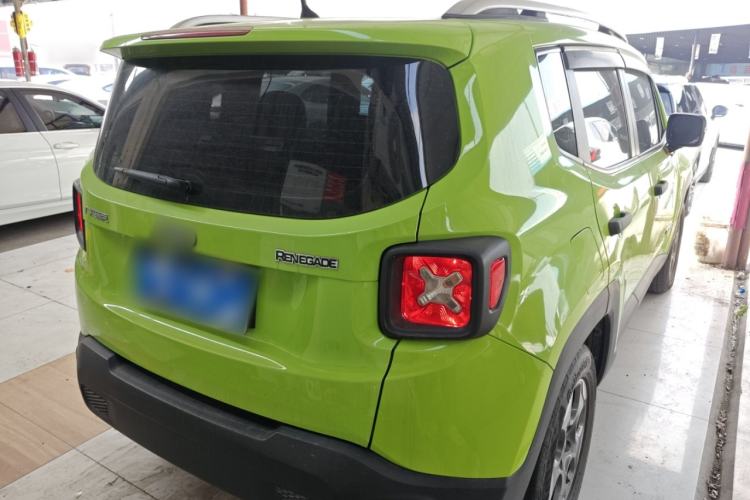 Used Jeep Renegade 2016 1.4T Automatic Kinetic Edition Exterior 4