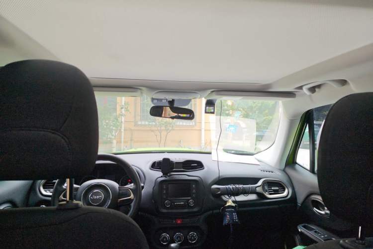 Used Jeep Renegade 2016 1.4T Automatic Jingneng Edition Headliner