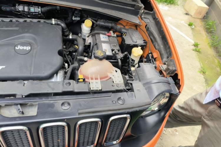 Used Jeep Renegade 2016 1.4T Automatic Jingneng Version+ Engine Bay Left
