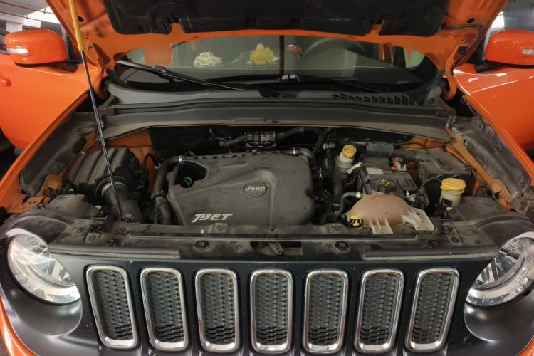 Used Jeep Renegade 2016 1.4T Automatic Jingneng Edition Engine Bay