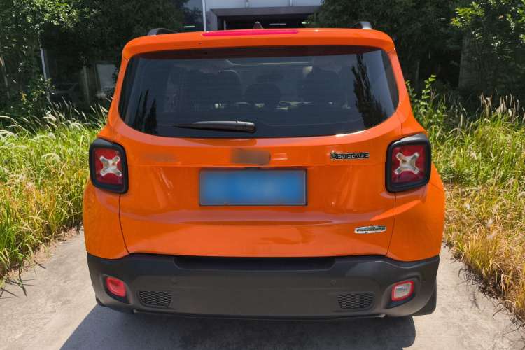 Used Jeep Renegade 2016 1.4T Automatic Jingneng Edition Exterior 4