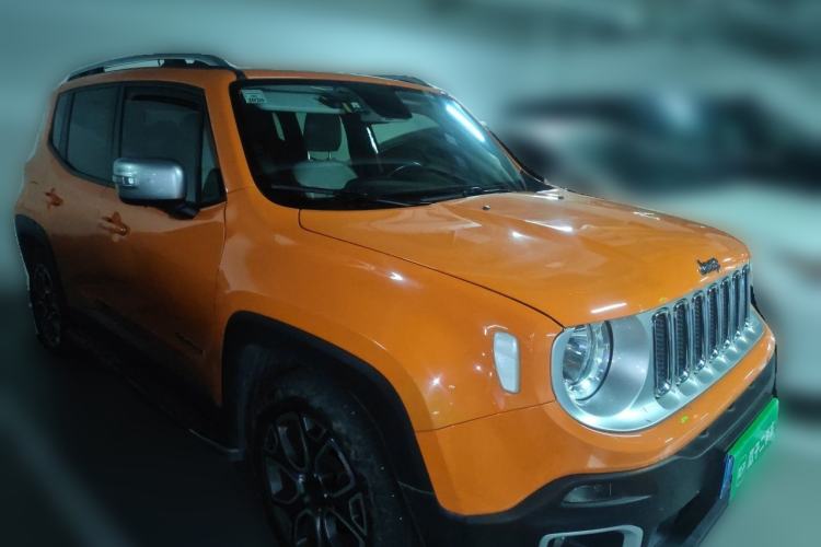 Used Jeep Renegade 2016 1.4T Automatic Smart Edition Front Right 45 Deg