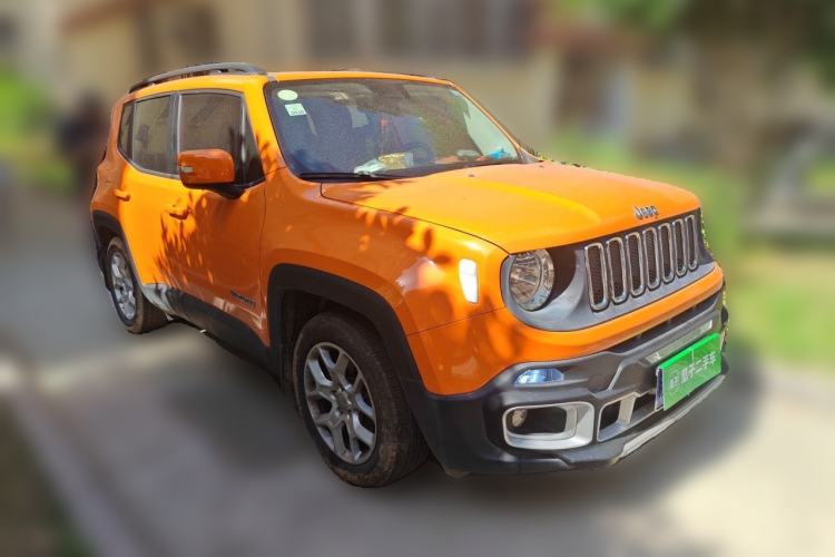 Used Jeep Renegade 2016 1.4T Automatic Jingneng Edition Front Right 45 Deg
