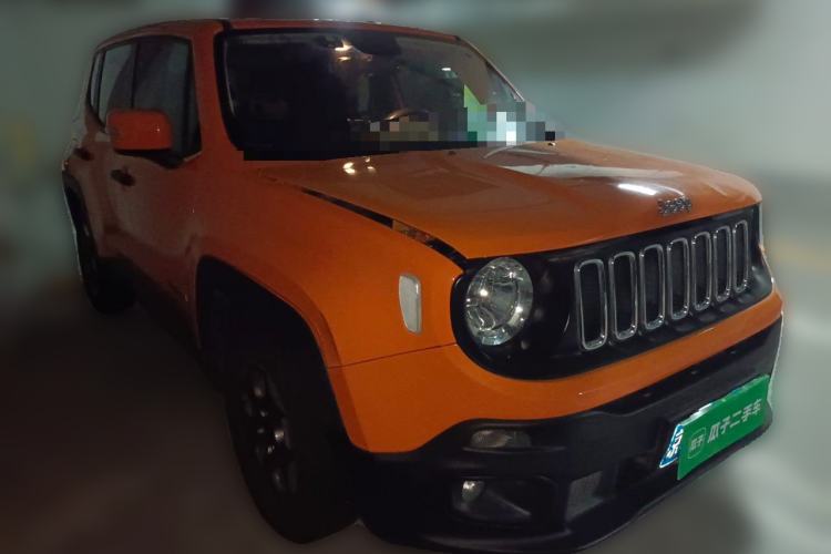 Used Jeep Renegade 2016 1.4T Automatic Kinetic Edition Front Right 45 Deg