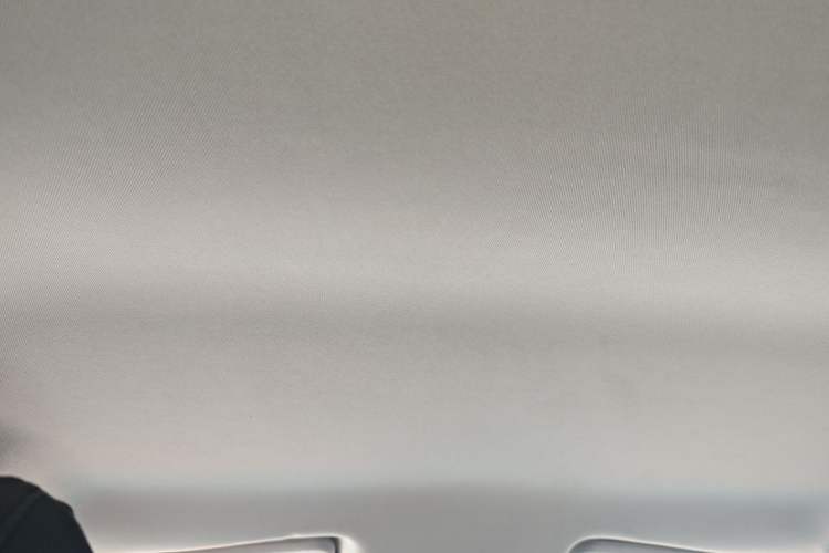 Used Jeep Renegade 2016 1.4T Automatic High-Energy Version Headliner