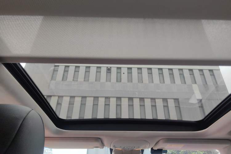 Used Jeep Renegade 2016 1.4T Automatic Smart Edition Headliner