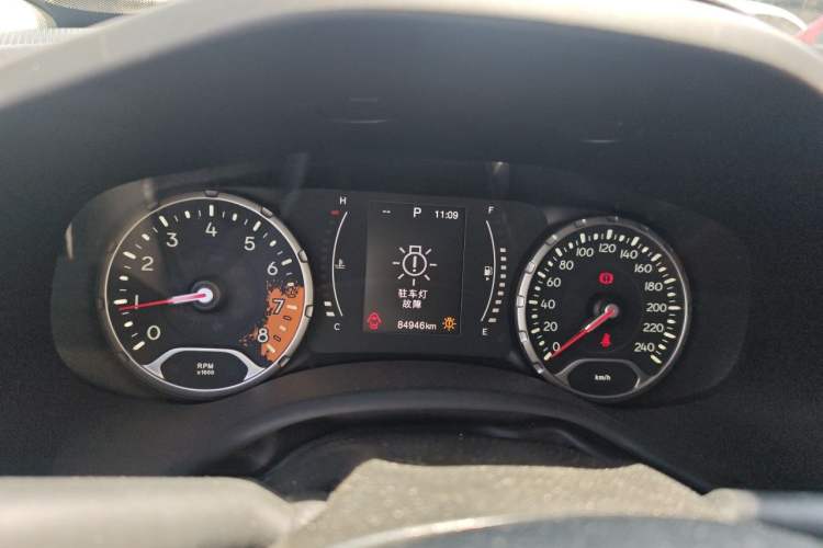Used Jeep Renegade 2016 1.4T Automatic High-Energy Version Instrument Cluster