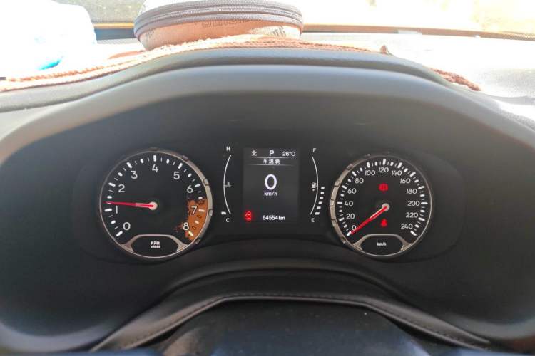 Used Jeep Renegade 2016 1.4T Automatic Jingneng Edition Instrument Cluster